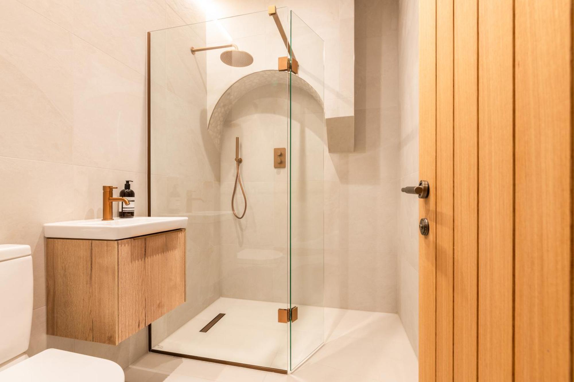 Cheltenham Loft * Harrogate